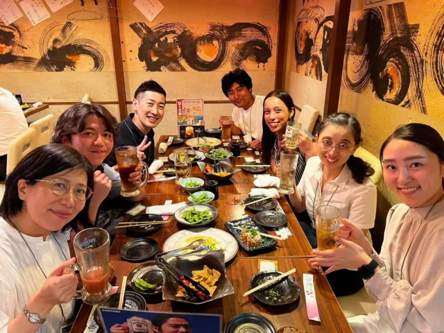 異文化間教育学会 – 異文化間教育学会は、異質な文化間に生ずる教育上